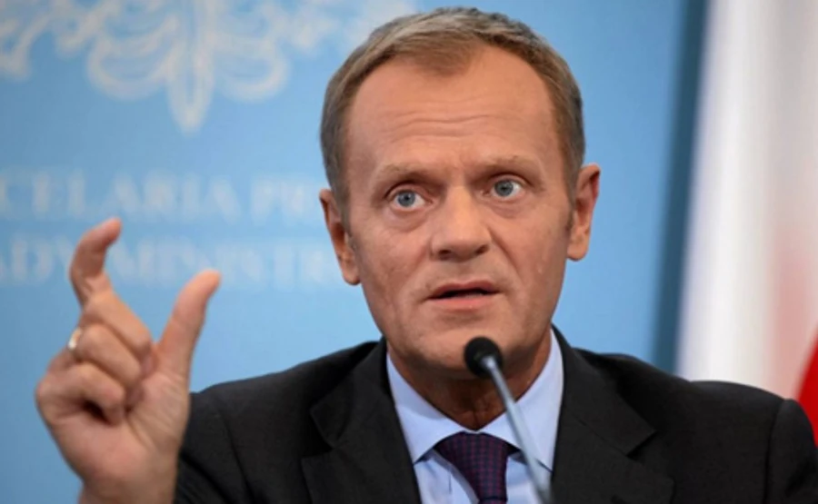 Туск считает безрассудным подход антибандеровской нормы закона об ИНП 