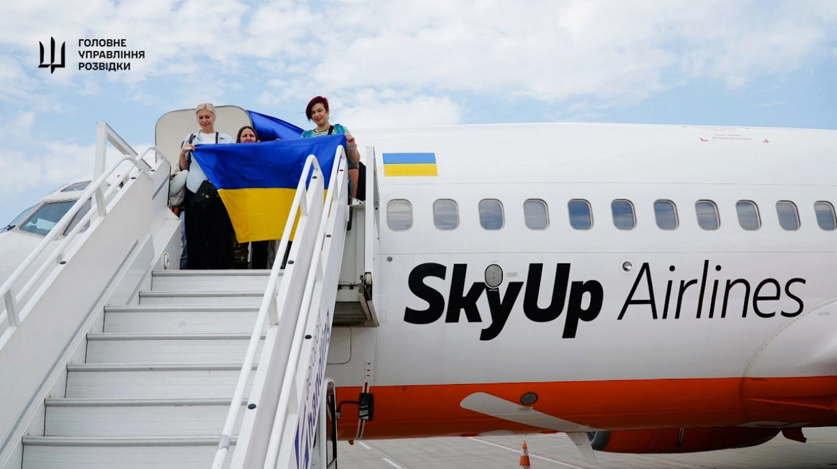 Ukraine evacuates 31 citizens from Iran | Ukrainska Pravda
