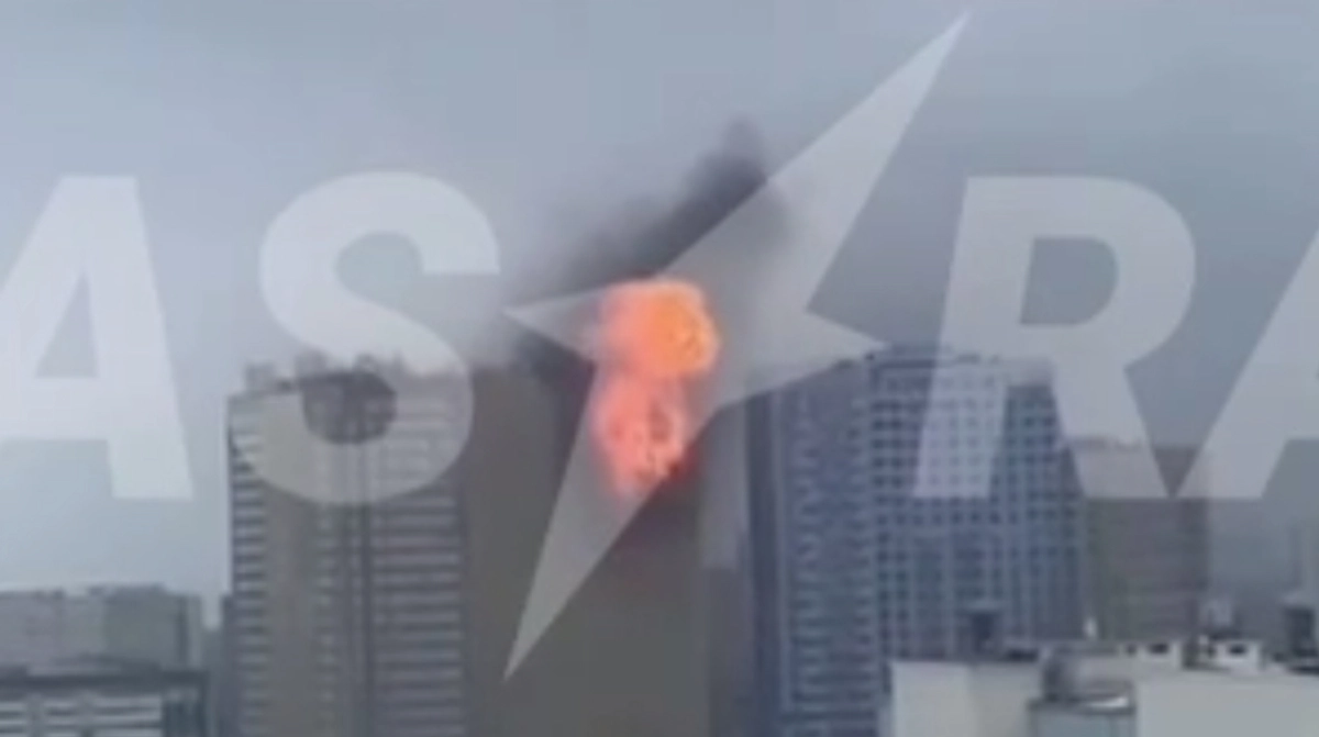 Russia claims to have shot down 283 drones; several oil refineries may have been targets – video