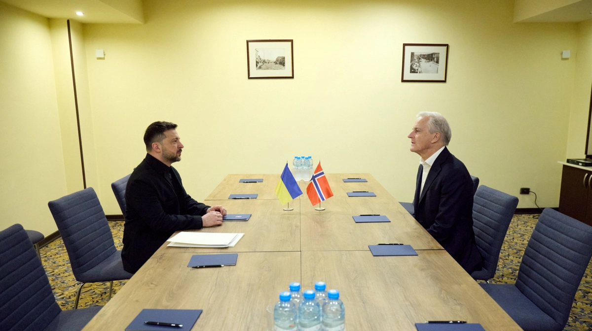 Zelenskyy and Norwegian PM discuss support for Ukraine in Yerevan