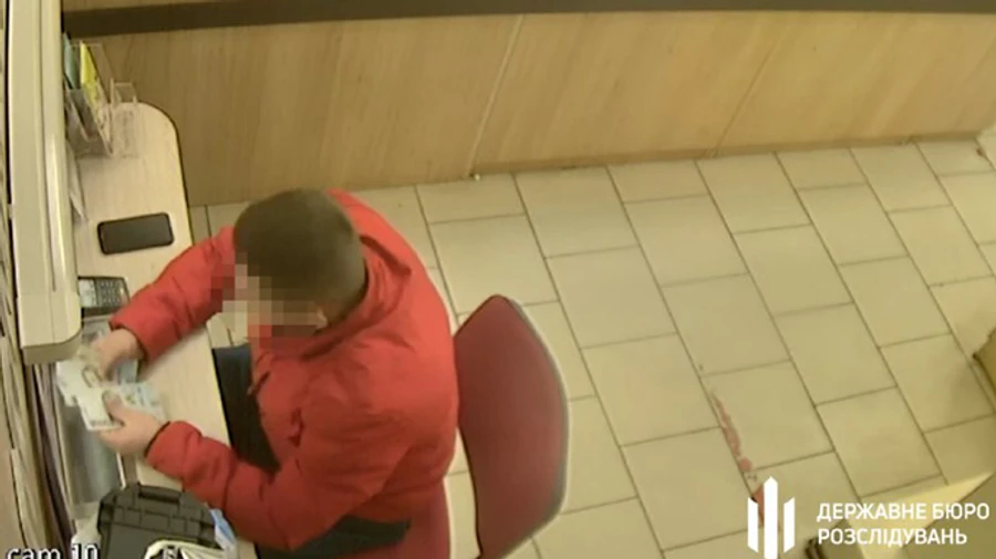 Сдавал в ломбард тепловизоры и камеры ночного видения: на Житомирщине будут судить офицера