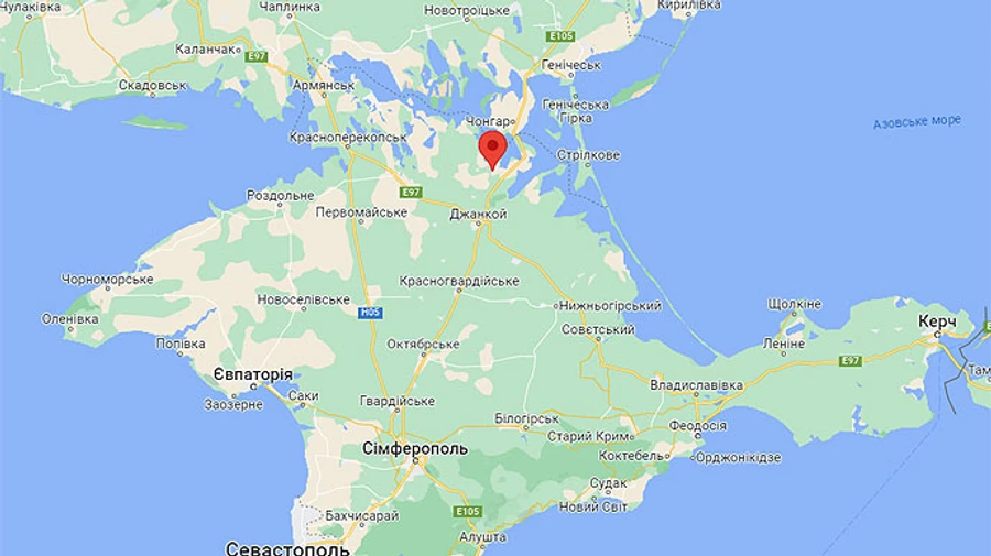 Drone breaks overhead lines in Crimea