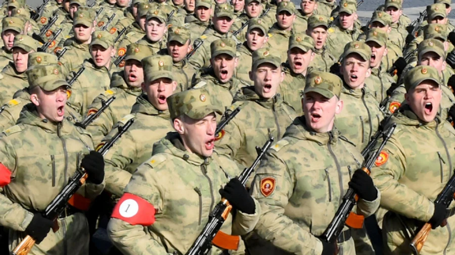 Часть войск Россия забрала из Мариуполя на запорожское направление – разведка США