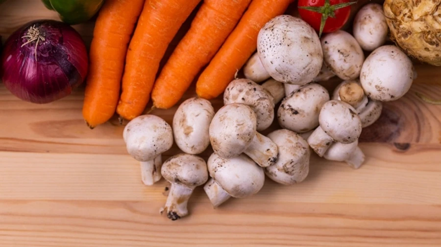 Хищения на еде для ВСУ: НАБУ будет просить о мерах пресечения, говорит, большинство подозреваемых в Украине