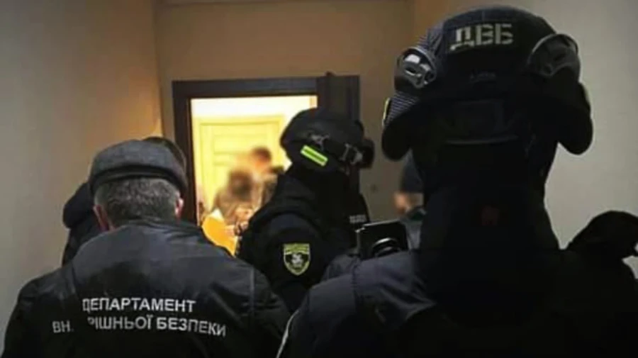 Поймали мужчину, который писал угрозы убийством полицейским