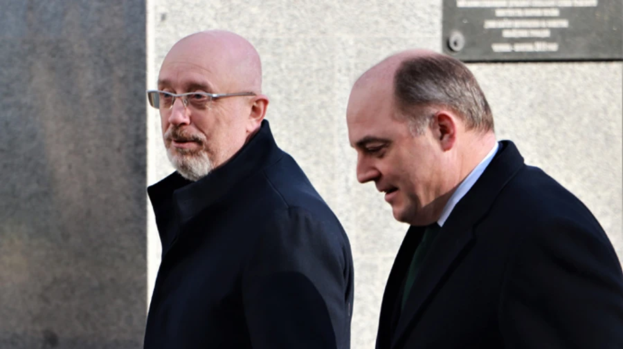 Україна обмінялася даними про російські війська біля кордонів зі США і Великобританією – Резніков