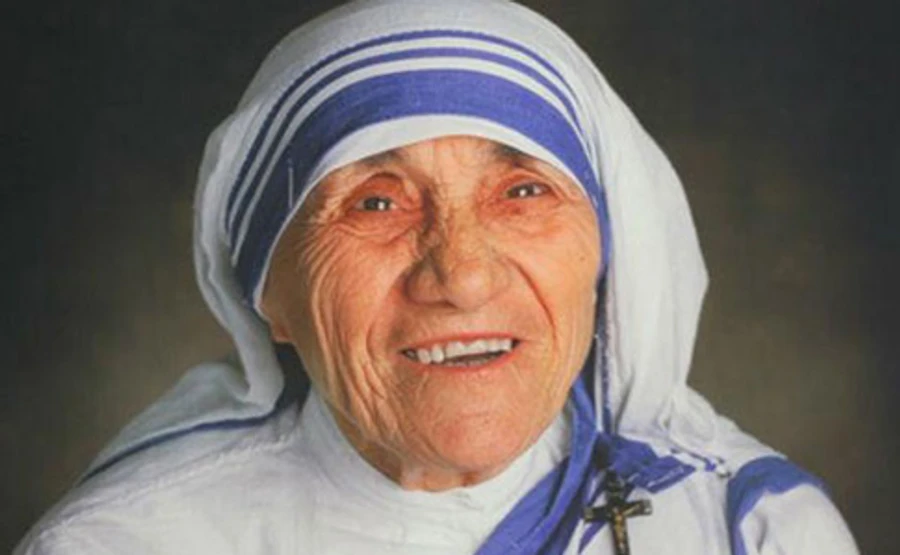 Матір Терезу зарахували до лику святих