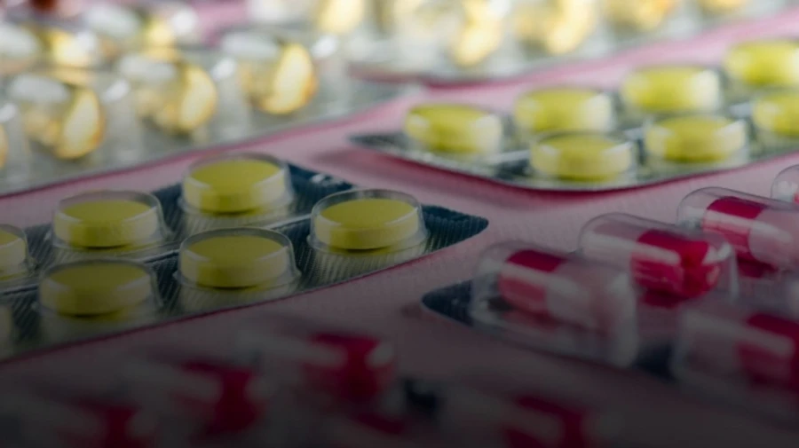 Президент анонсував засідання РНБО щодо цін на ліки