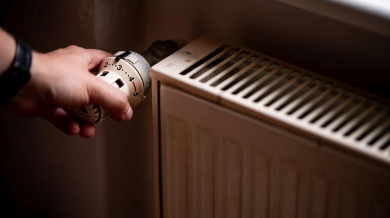 У КМДА запевняють, що злиття води не означає тривалу відсутність тепла