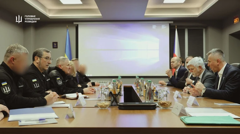 У ГУР показали президенту Чехії бойові можливості та інноваційний потенціал