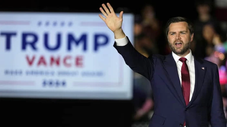 Як Трамп, тільки гірше. Як активісти переконували Джей Ді Венса підтримати Україну