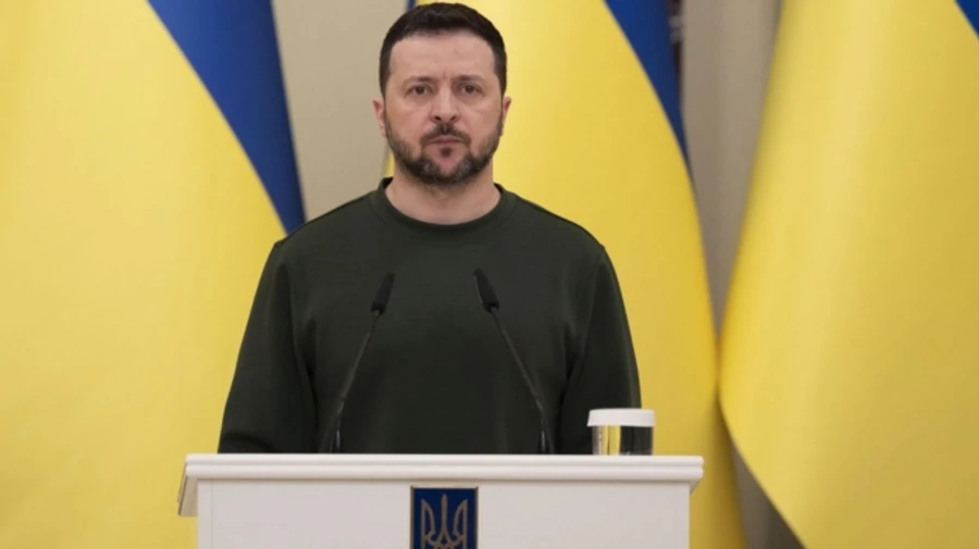 Зеленський збирав Ставку: заслухав доповіді про фронт та будівництво фортифікацій