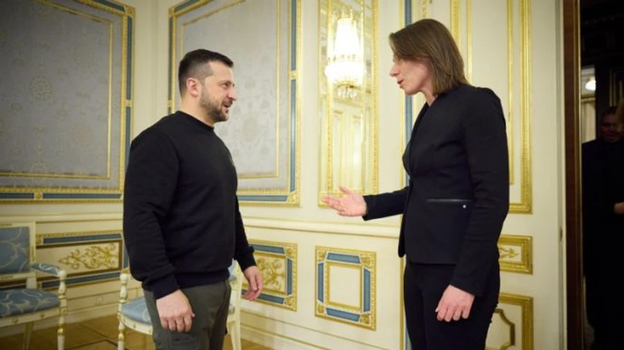 Зеленський обговорив з головою МЗС Нідерландів ситуацію на фронті та зерновий коридор