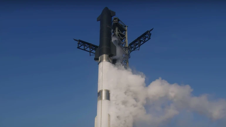 Starship змогла відірватись від землі, але за кілька хвилин польоту вибухнула