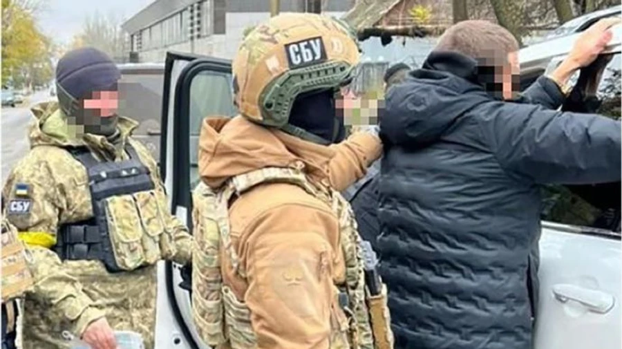 В Херсоне задержали мужчину, который на лодках переправлял оккупантов на левый берег