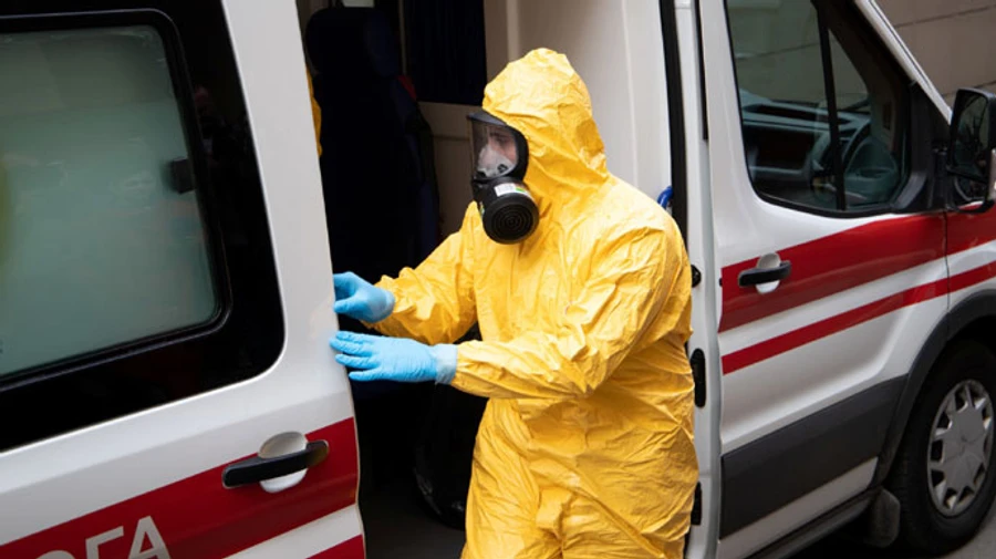 В Украине более 4 тысяч случаев COVID-19 и тысяча госпитализированных