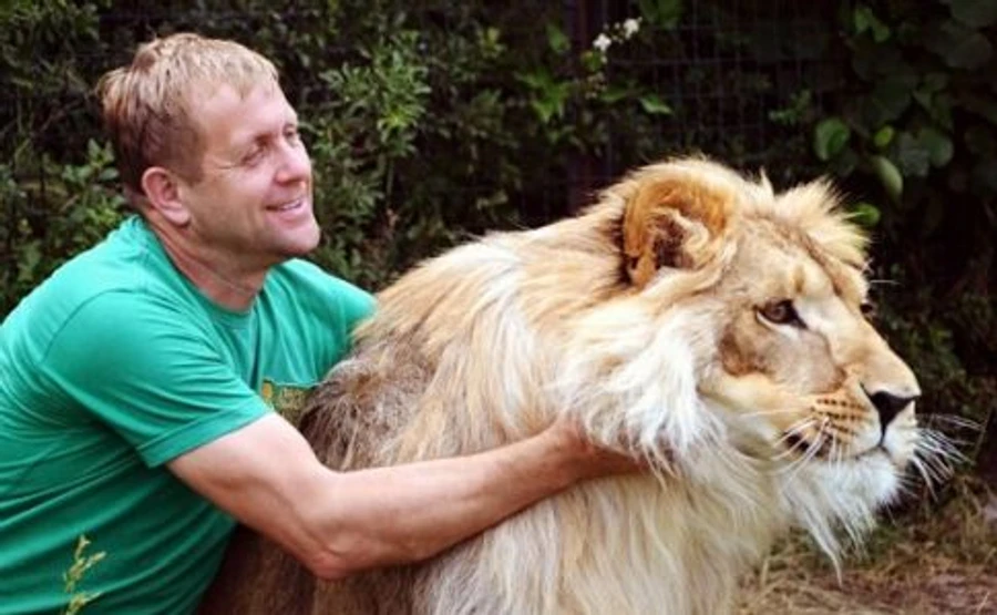 В Криму арештували власника парку левів, що підтримував окупацію