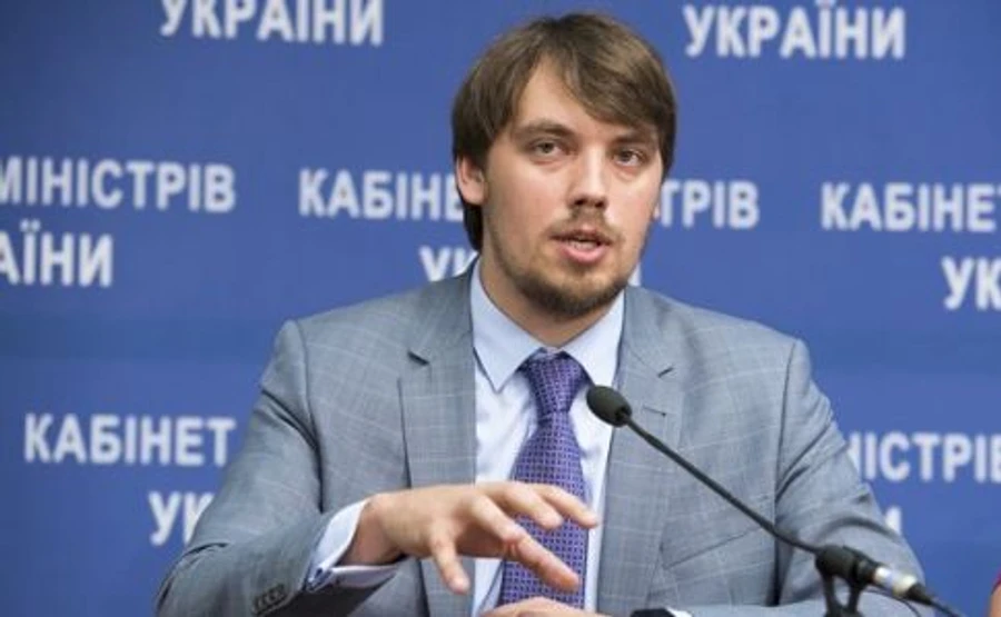 Родственники премьера задолжали 21 тысячу за коммунальные услуги