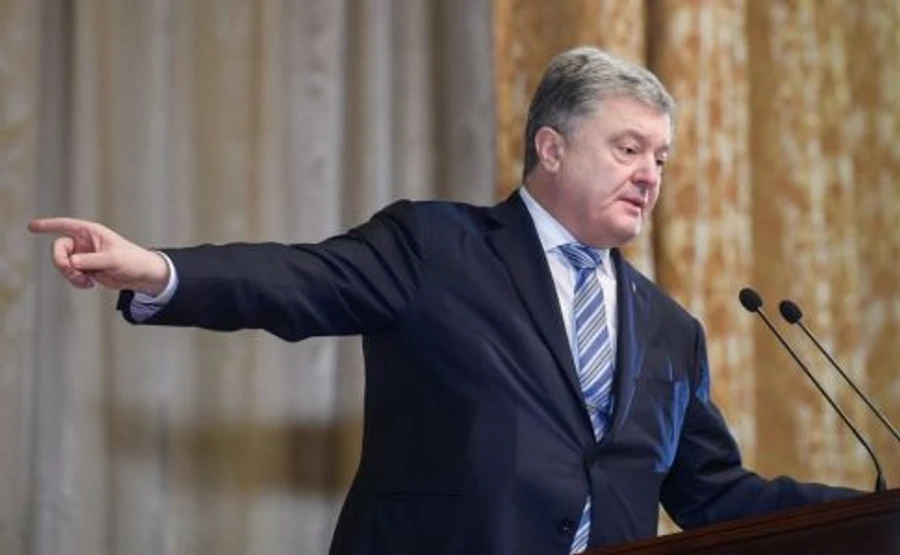 Порошенко сказал, что может помешать проведению выборов 31 марта
