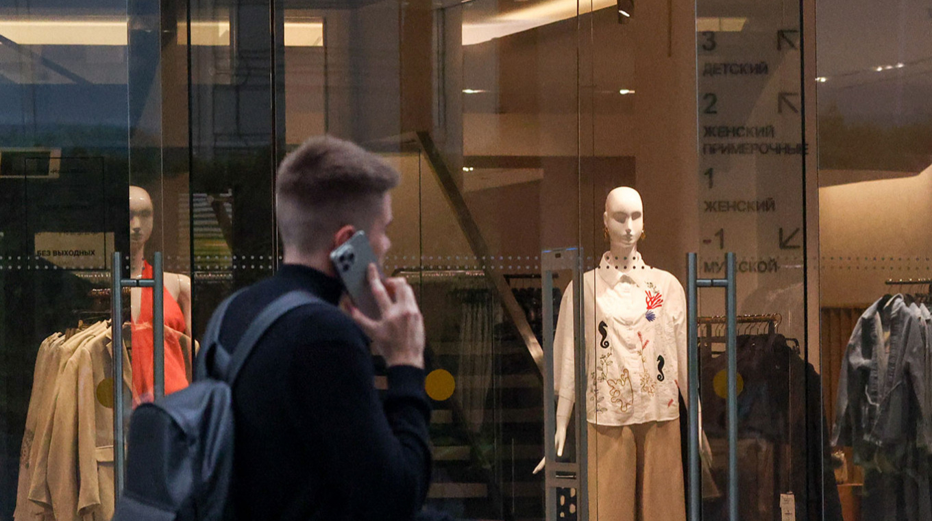 Sanctions impact: one of Russia's largest clothing retail chains goes bankrupt