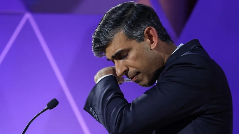 Прем'єр Британії йде у відставку після провалу на парламентських виборах