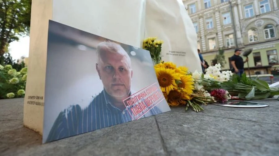 Трьом обвинуваченим у справі Шеремета продовжили запобіжні заходи