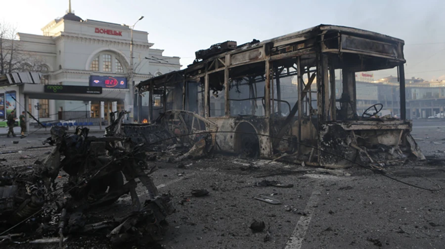 Як досягнути тривалого миру на Донбасі: думки українців розділились