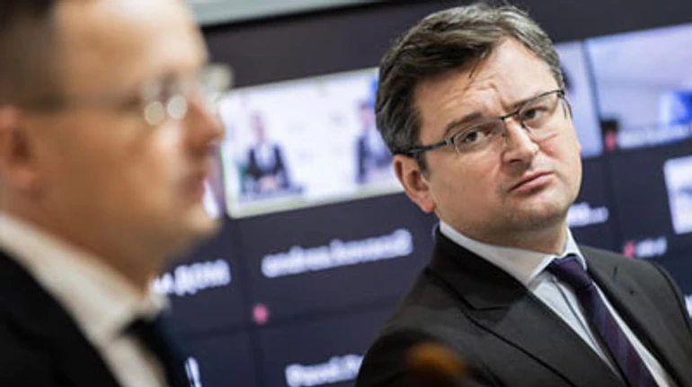 Атака фейков: почему венгерско-украинские переговоры не стали зрадой