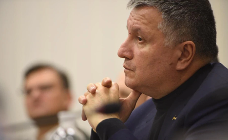 МВД взялось на заявление Дубинского о шпионаже за чиновниками США