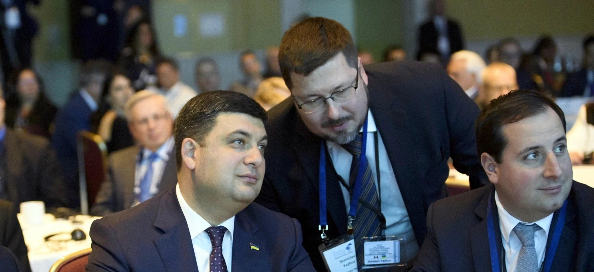 Шпион, выйди вон. Все о скандале с переводчиком Гройсмана