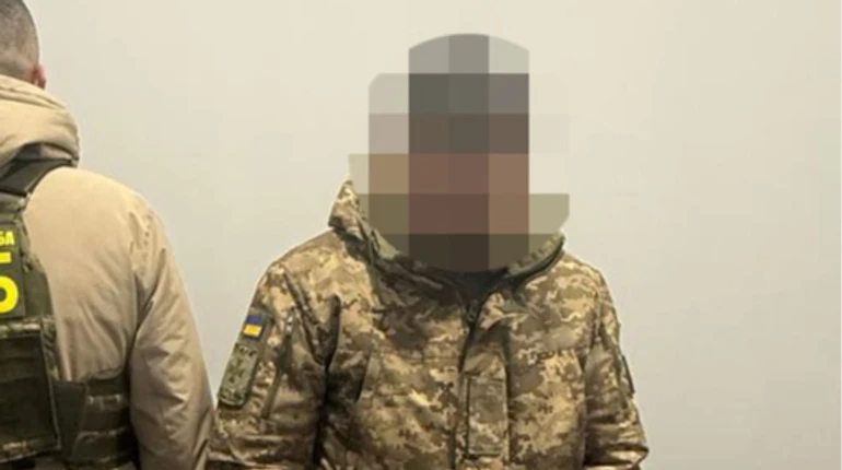 $3 тыс. за незаконный выезд в Румынию: ГБР разоблачило пограничника в Одесской области