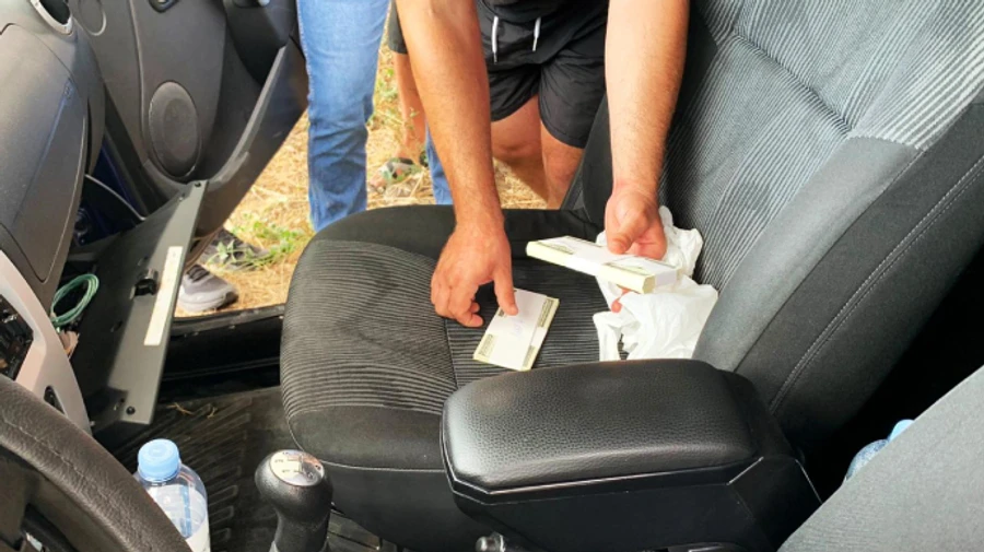 У військкоматі на Одещині брали по 12 тисяч доларів за ухилення від призову - ДБР