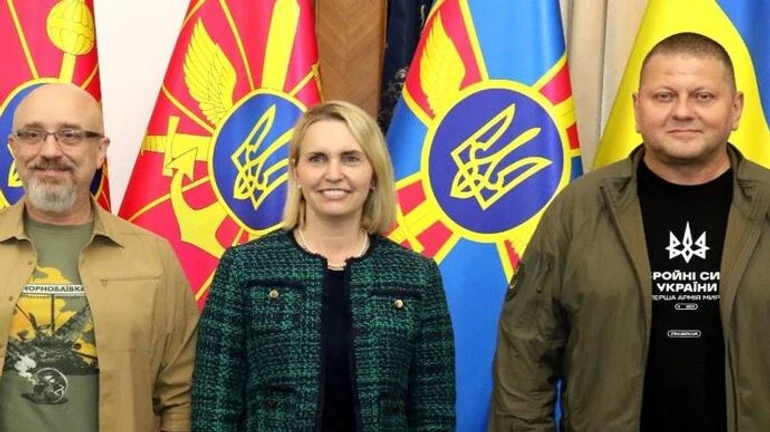 Залужний запевнив в надійній обороні Києва: бої поблизу столиці неможливі