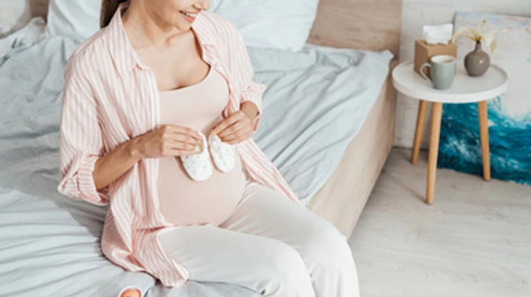 Приметы и суеверия беременных. Чего (не) можно делать, объясняют эксперты