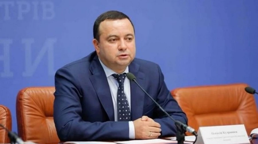Оголошений у розшук ексголова ДАБІ прийшов у прокуратуру