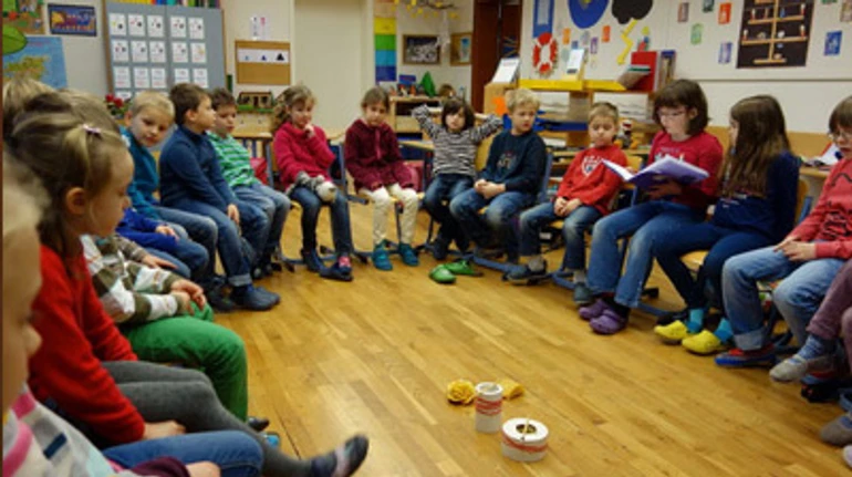 Лесной сад и секции группового сотрудничества: как решают кризис мотивации у детей в Польше и Германии