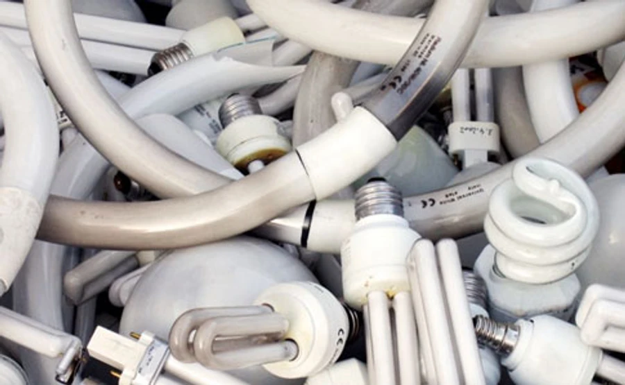 ЧАЭС заказала утилизацию тысяч аккумуляторов, ламп и мониторов за 1 копейку