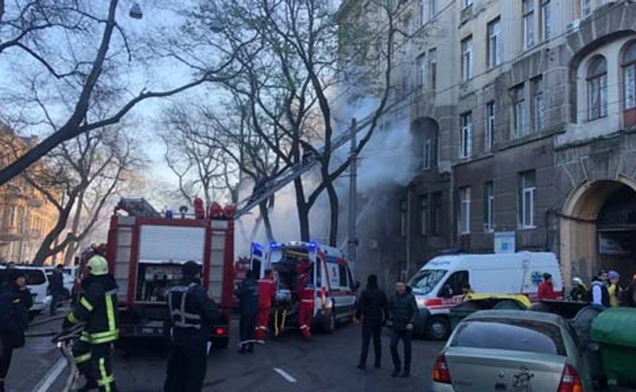 Пропавшие в одесском пожаре звонили близким: прощались и говорили, что задыхаются