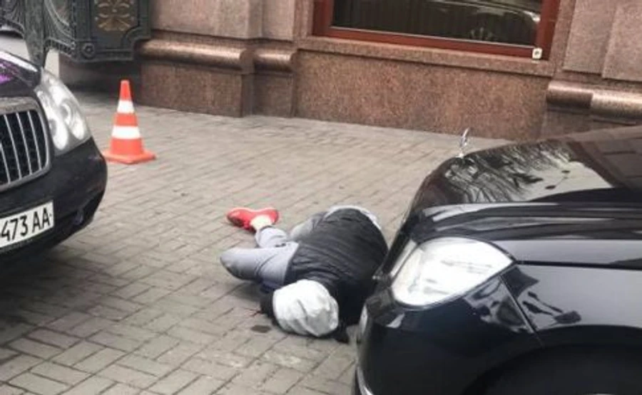 Убивця Вороненкова помер 