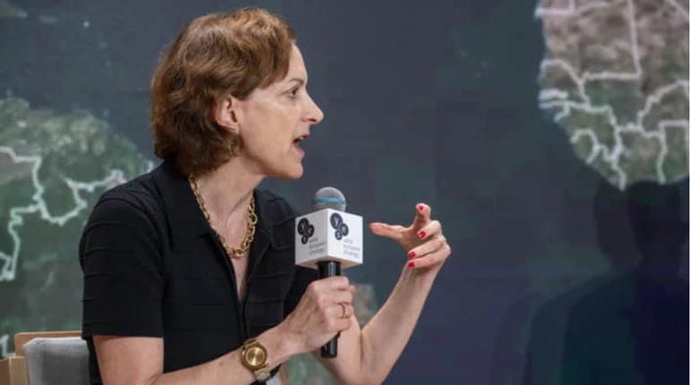 Сподіваєтеся на США? Тоді доведеться чекати занадто довго: інтерв'ю Енн Епплбаум