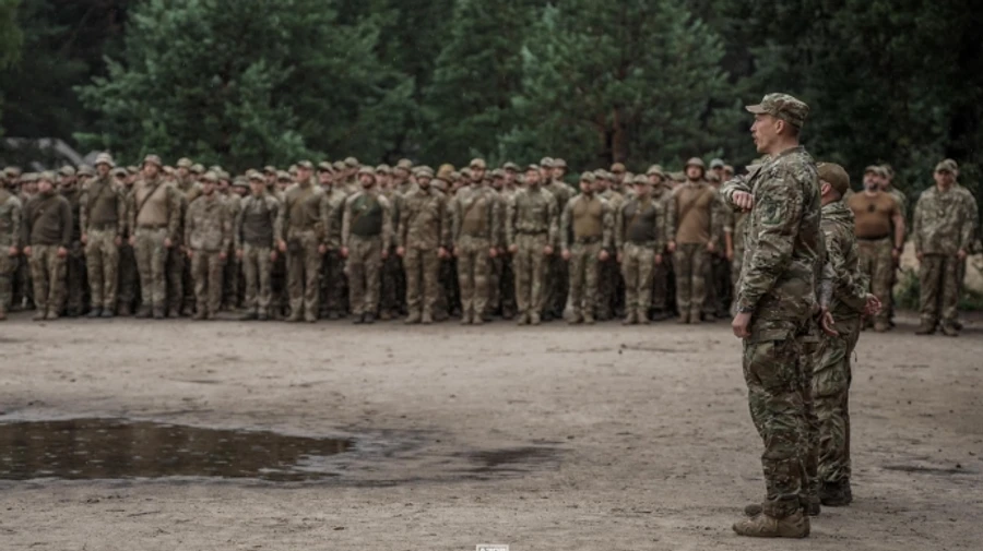 Azov Brigade commander thanks US for authorising use of US-supplied weapons – video