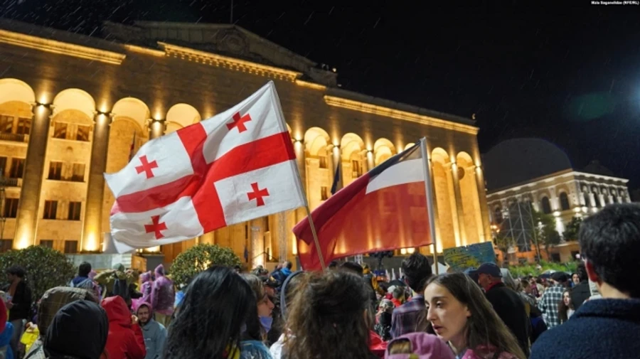 Закон об иноагентах: протестующие перекрыли центральное движение в Тбилиси