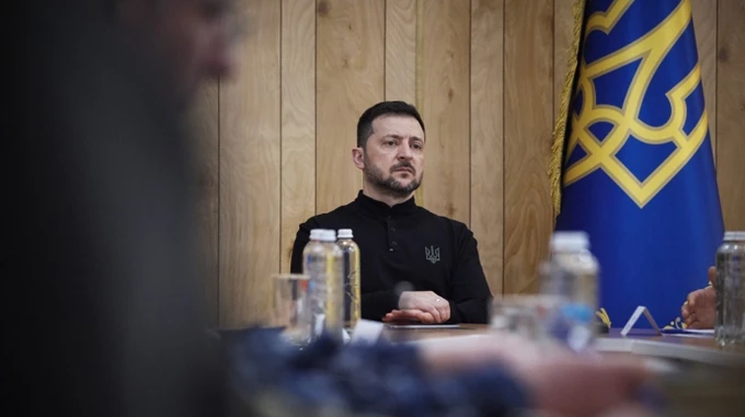 Зеленский планирует говорить с Путиным о прекращении огня и обмене пленных