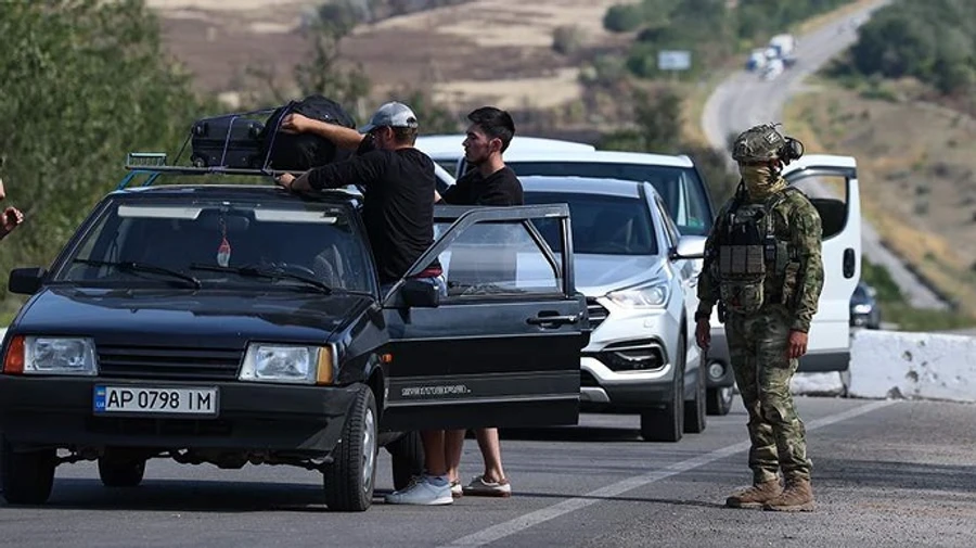 Чоловікам треба негайно виїжджати з окупованої Запорізької області – Федоров