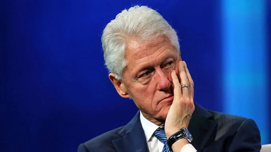 Експрезидент США Клінтон одужує, але ще в лікарні