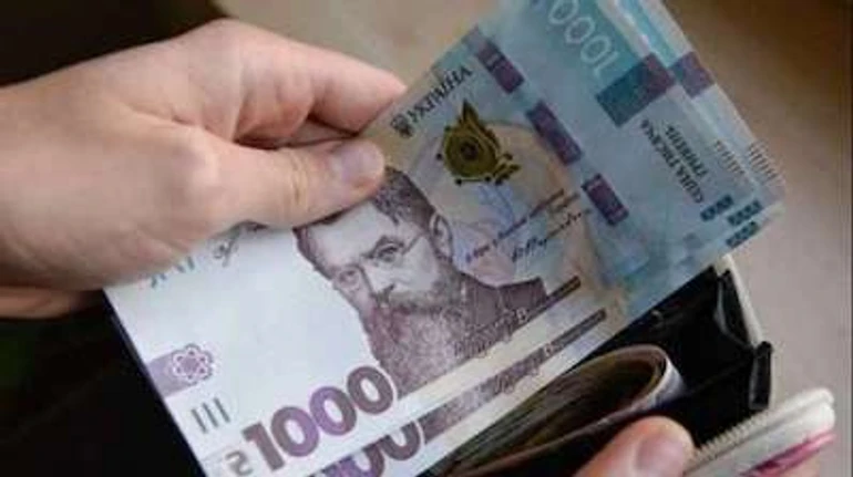 Подкаст Ок, і шо?: Новий головний митник, підвищення мінімальної зарплати і великий герб