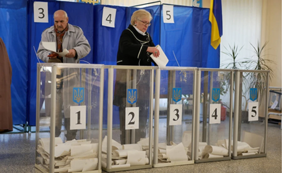 Вибори-2019: ЦВК вийшла на фінішну пряму з результатами першого туру