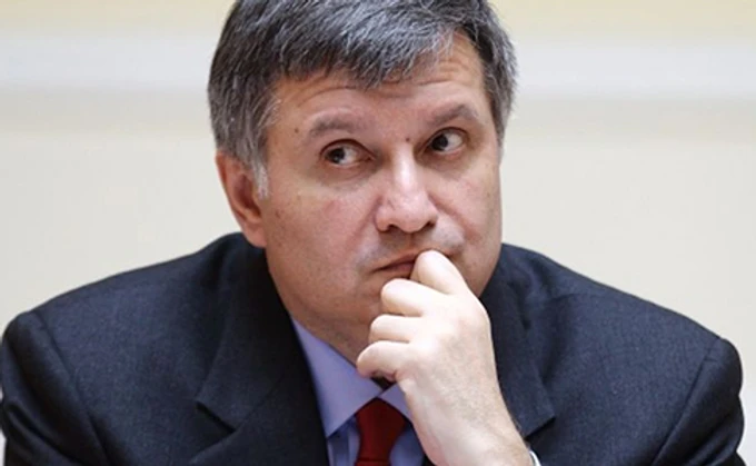 Аваков: Є спроби розгорнути систему підкупу виборців