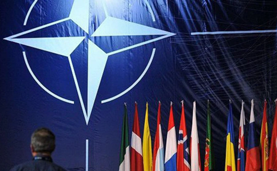 У Меркель кажуть, що ескалація між РФ і НАТО може призвести до війни