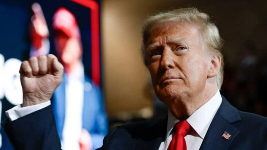 У Трампа заявили, що тарифи на імпорт із Канади і Китаю запрацюють з 1 лютого